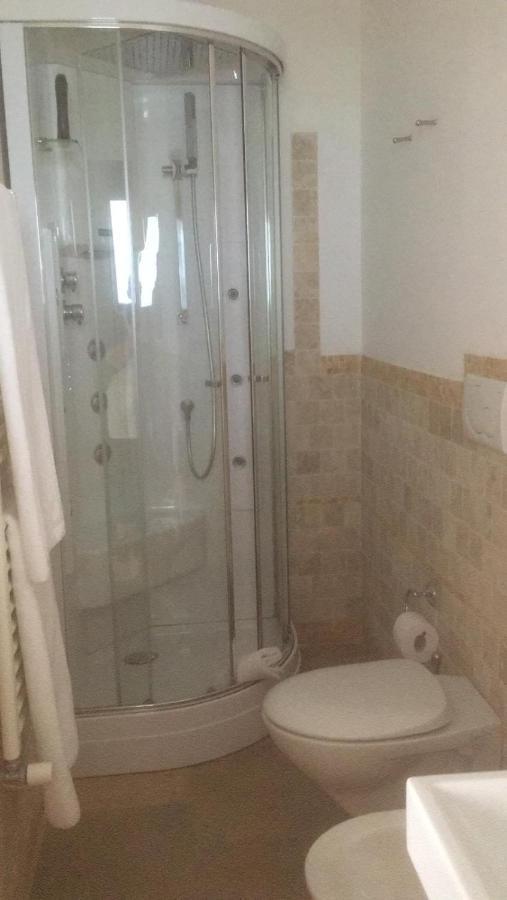 Guest House B&B Pietra Bianca Ostuni Buitenkant foto