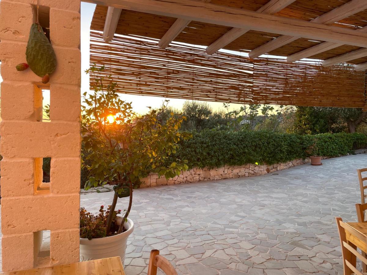 Guest House B&B Pietra Bianca Ostuni Buitenkant foto