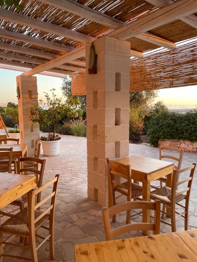 Guest House B&B Pietra Bianca Ostuni Buitenkant foto