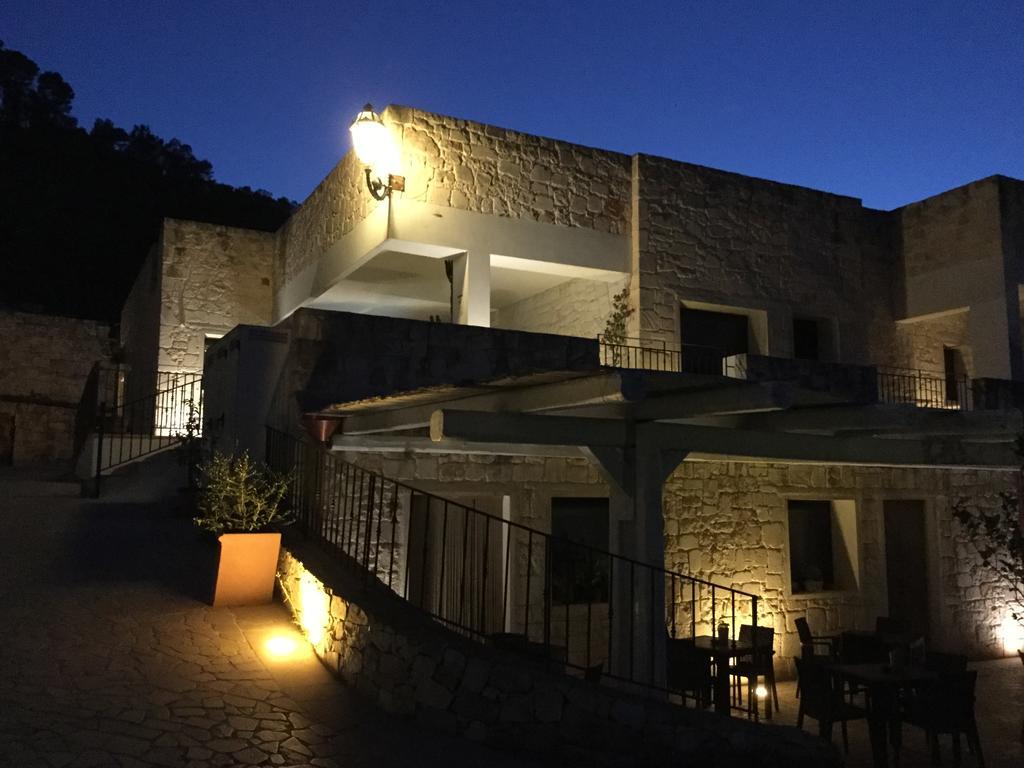 Guest House B&B Pietra Bianca Ostuni Buitenkant foto