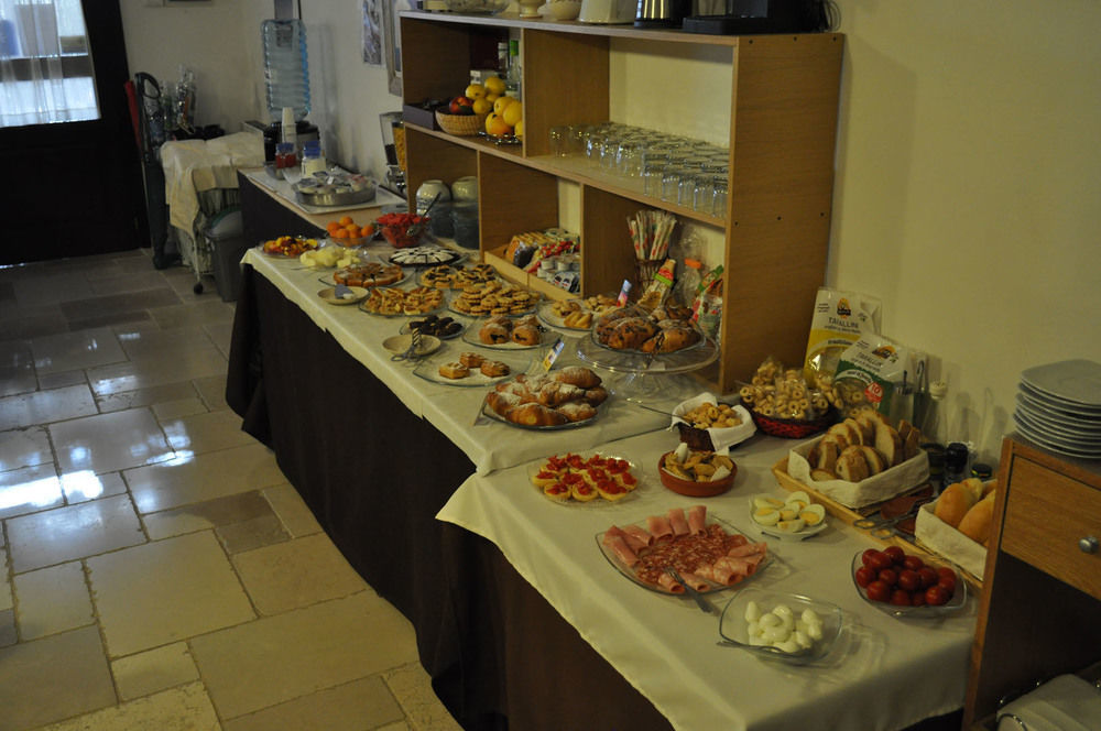 Guest House B&B Pietra Bianca Ostuni Buitenkant foto